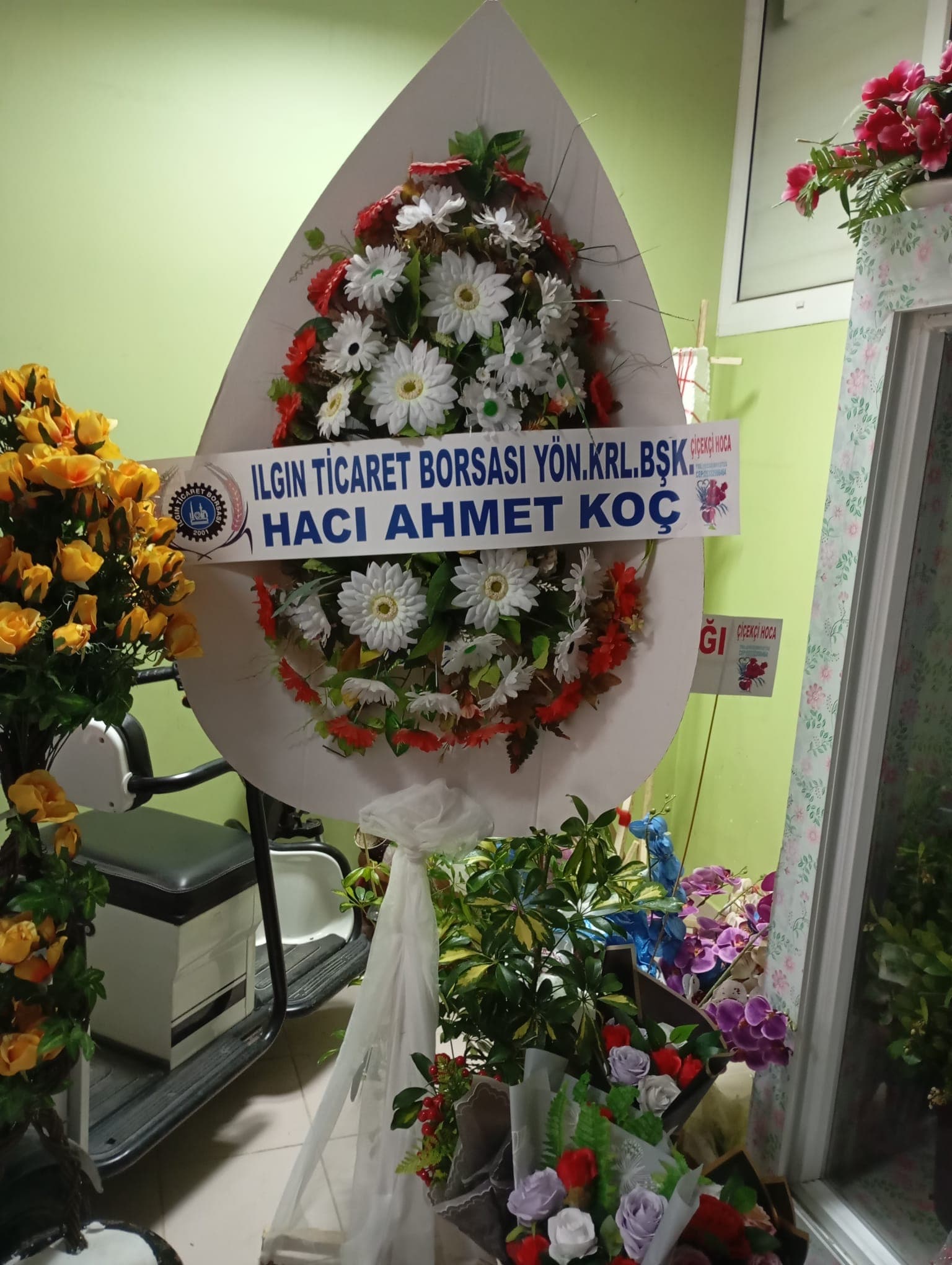 Ilgın çelenk çiçek — ALMERA Çiçek ve Organizasyon (10)